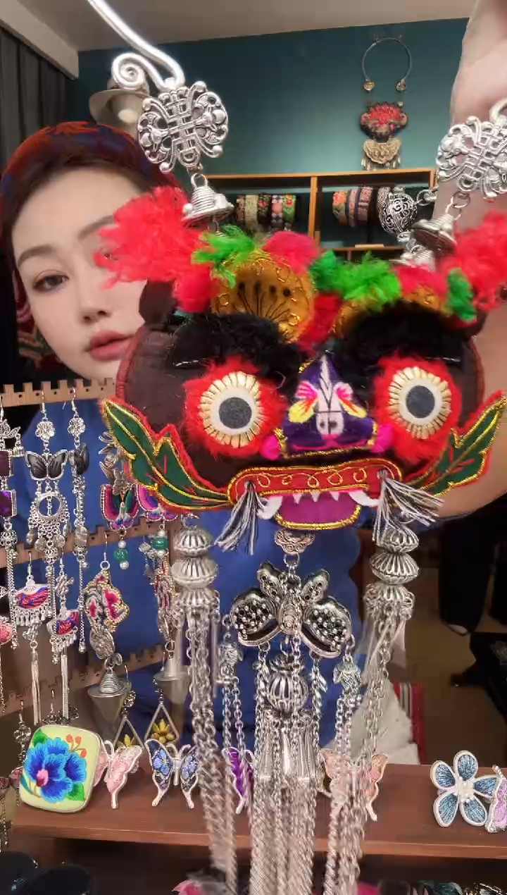 刺绣纯手工民族风刺绣绣包