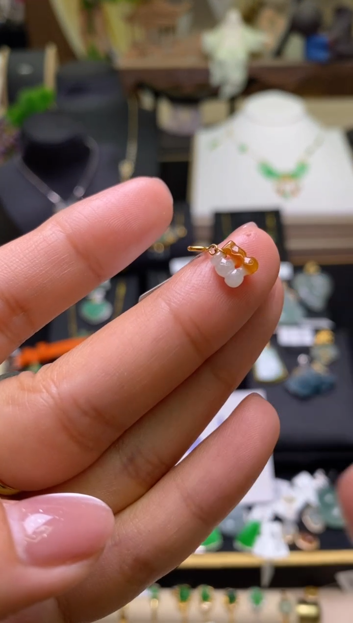 【闪购商品】翡翠颈饰18K金镶嵌净货16127