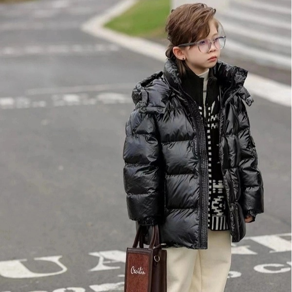 童装儿童防寒服冬季新款儿童免洗男女童连帽潮童外套中大童保暖