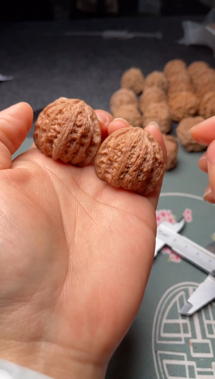 把件文玩核桃w270   密文 33尺