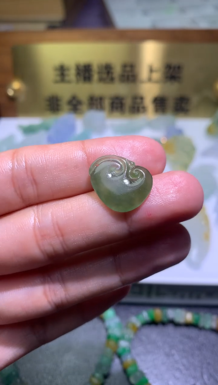 【闪购商品】定制翡翠未镶嵌毛货