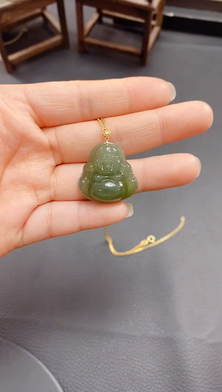 【闪购商品】和田玉吊坠(赠链)18K金镶嵌湖水绿佛公18kj25