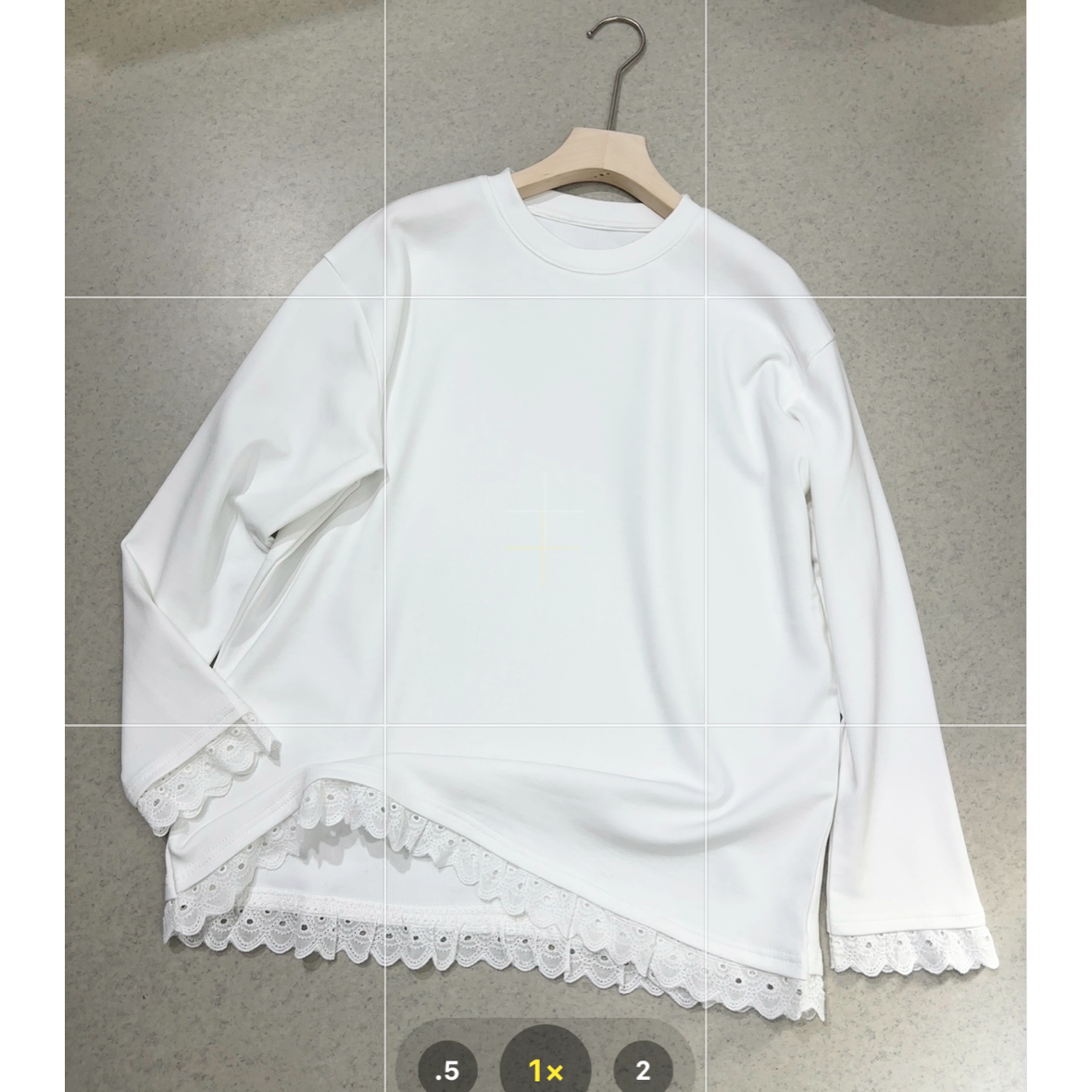 Y艳艳精选Y-圆领柔软拼接花边中长款薄绒T恤(衣长69）