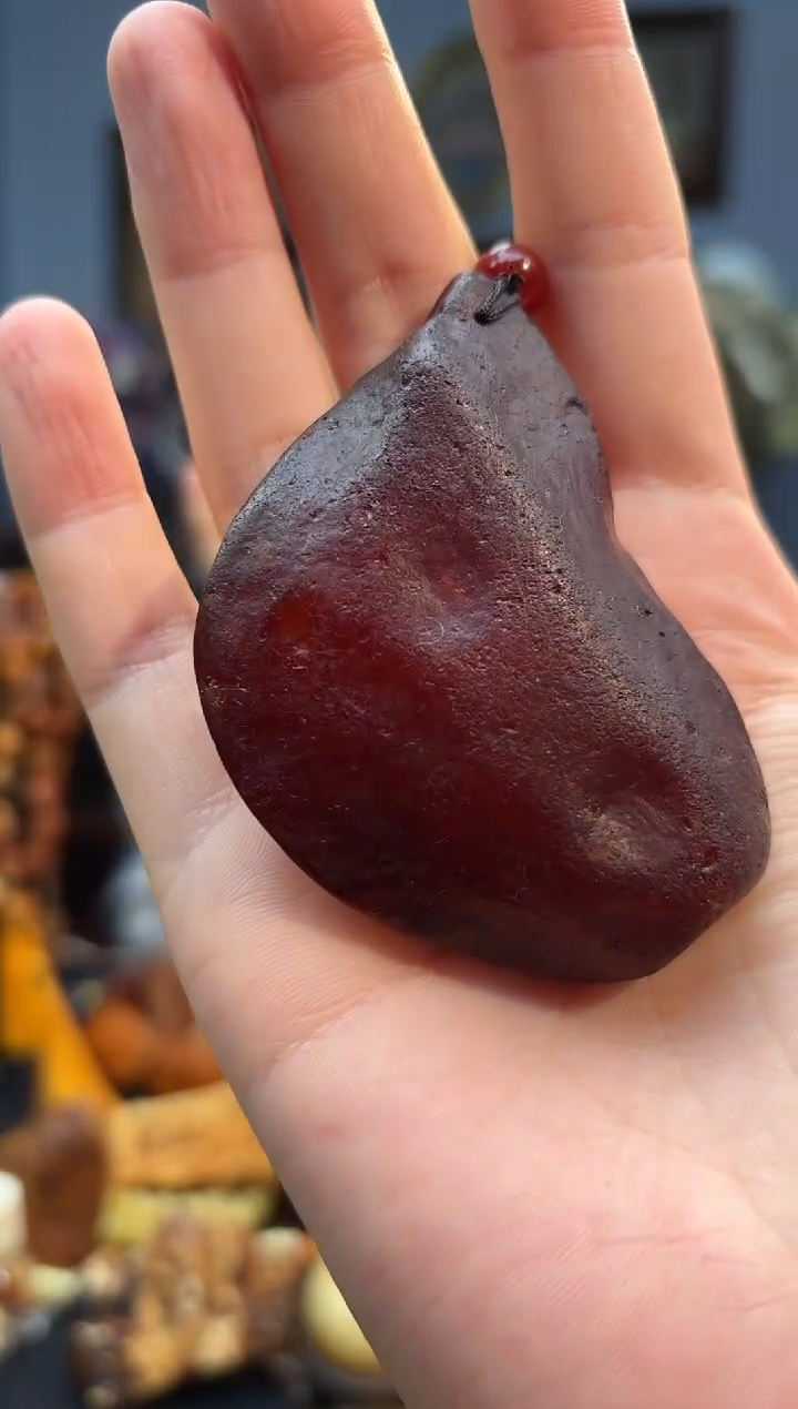 琥珀颈饰未镶嵌吊坠