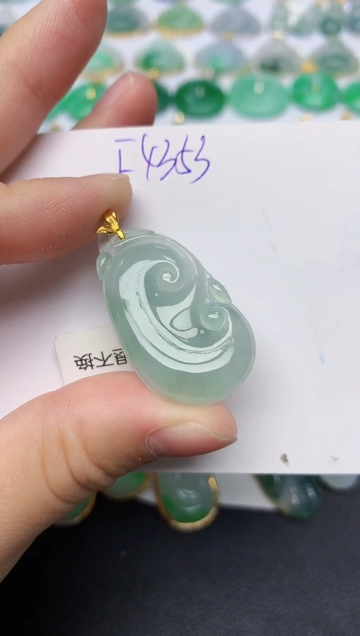 颈饰18K金镶嵌翡翠天然缅甸A货翡翠百元以上9元证书费自理1