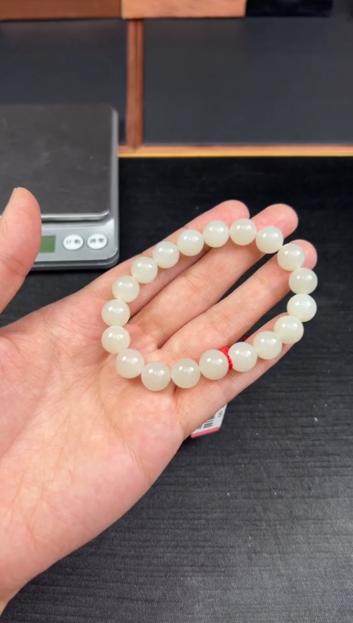 【闪购商品】和田玉手串未镶嵌且末金山微色差卡10