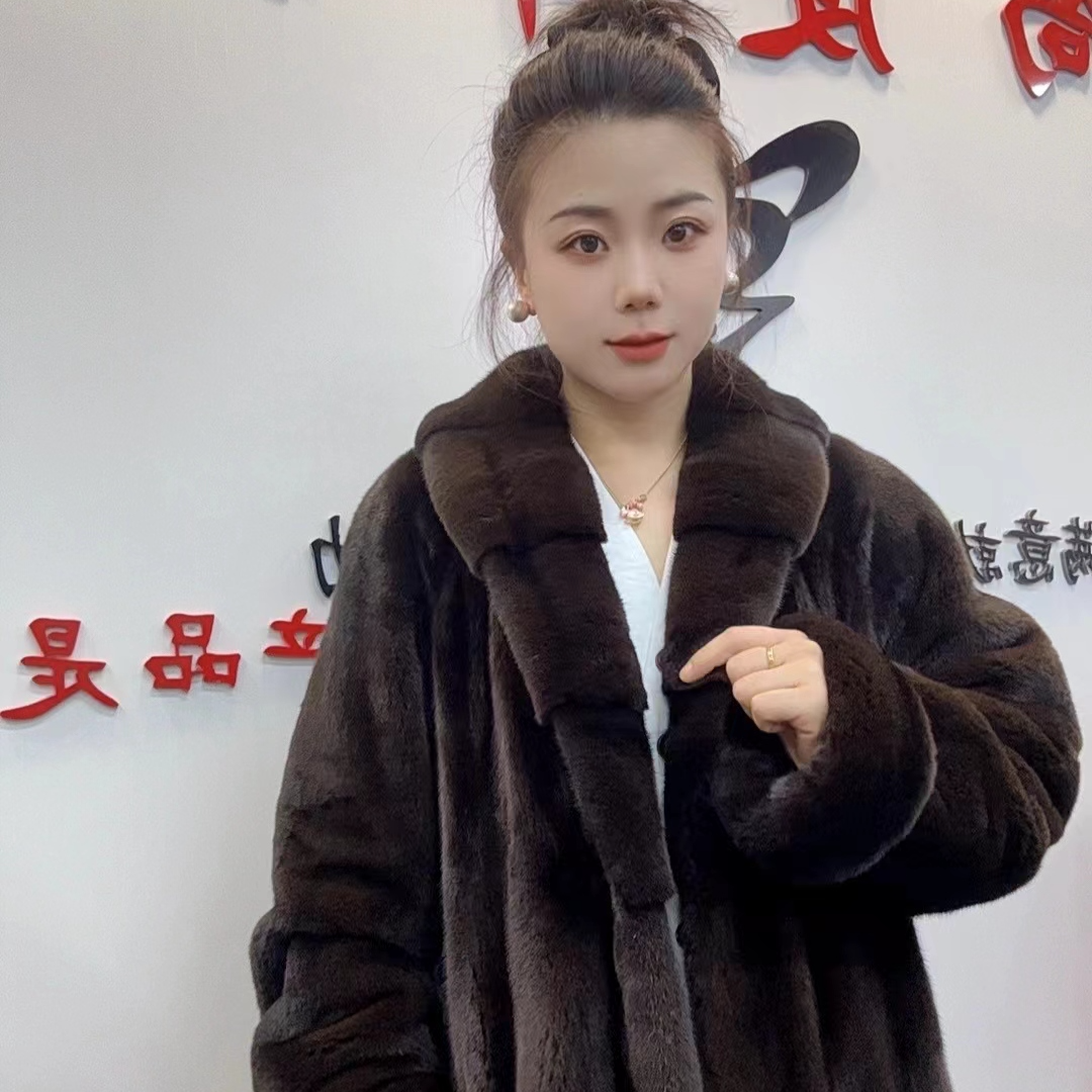 2513马哈根中长款长款青果领西装领女长袖单排扣御姐风