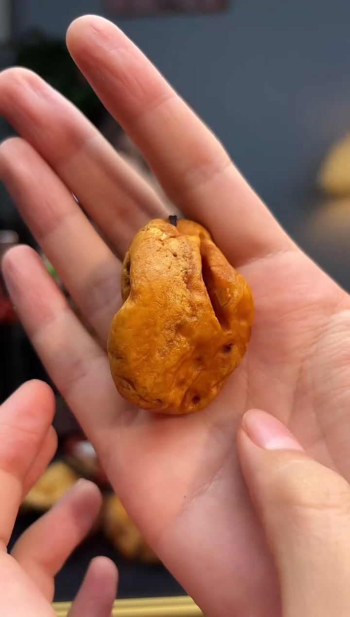 琥珀颈饰未镶嵌吊坠