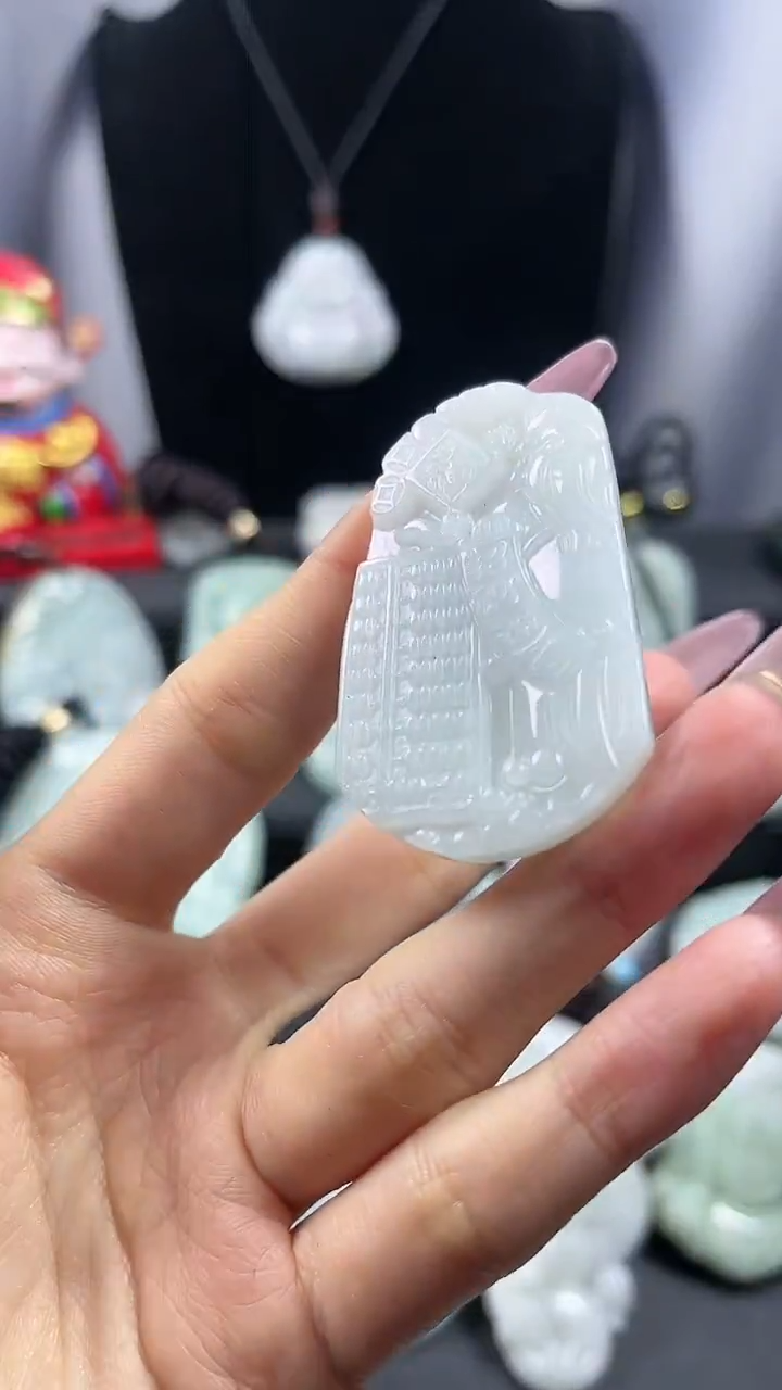 【闪购商品】翡翠颈饰未镶嵌财神爷