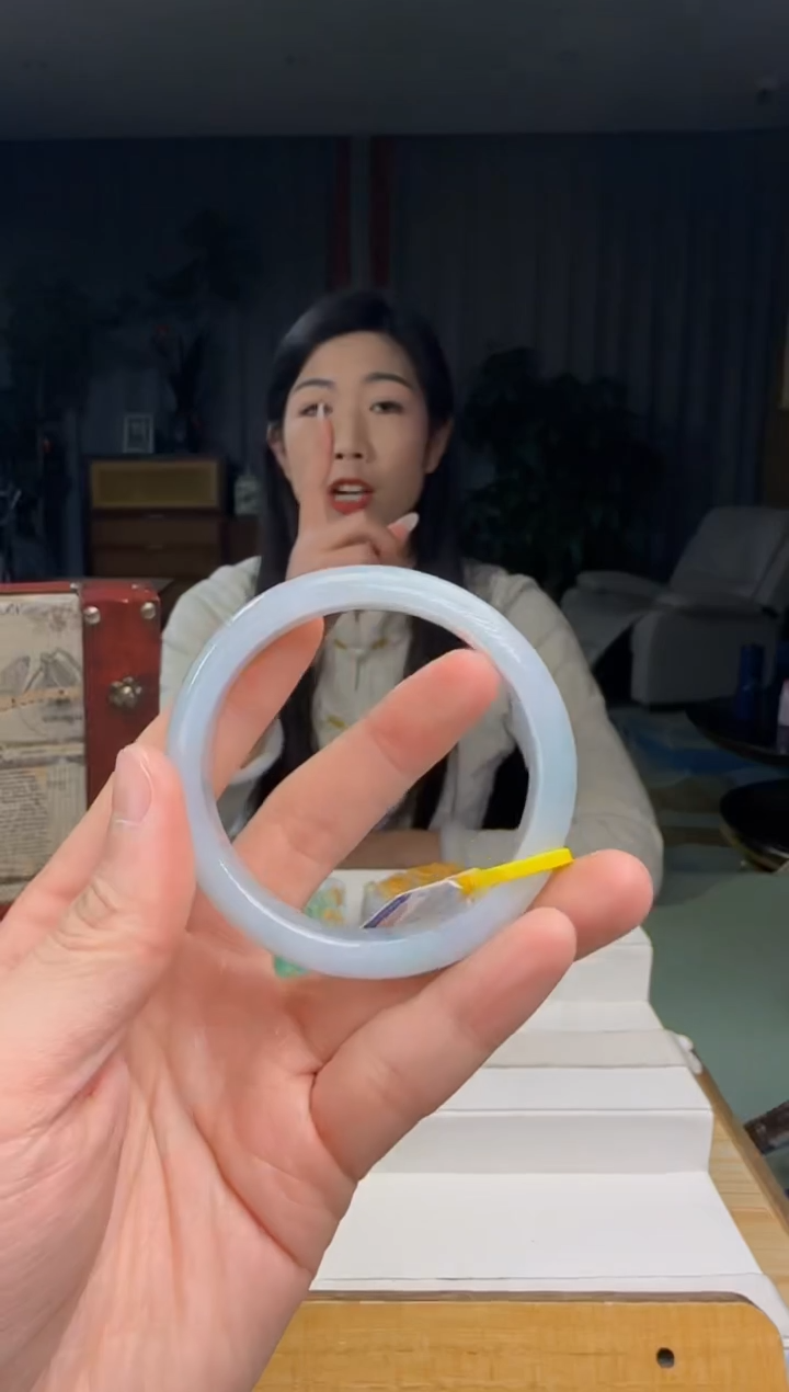 【闪购商品】翡翠手镯未镶嵌DY@@960Q3J14239