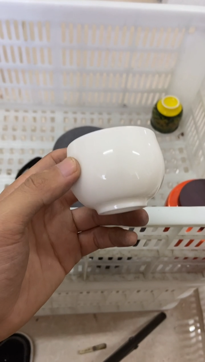 无运费险有瑕疵的摄影的产品有使用过的痕迹有点脏介意勿拍