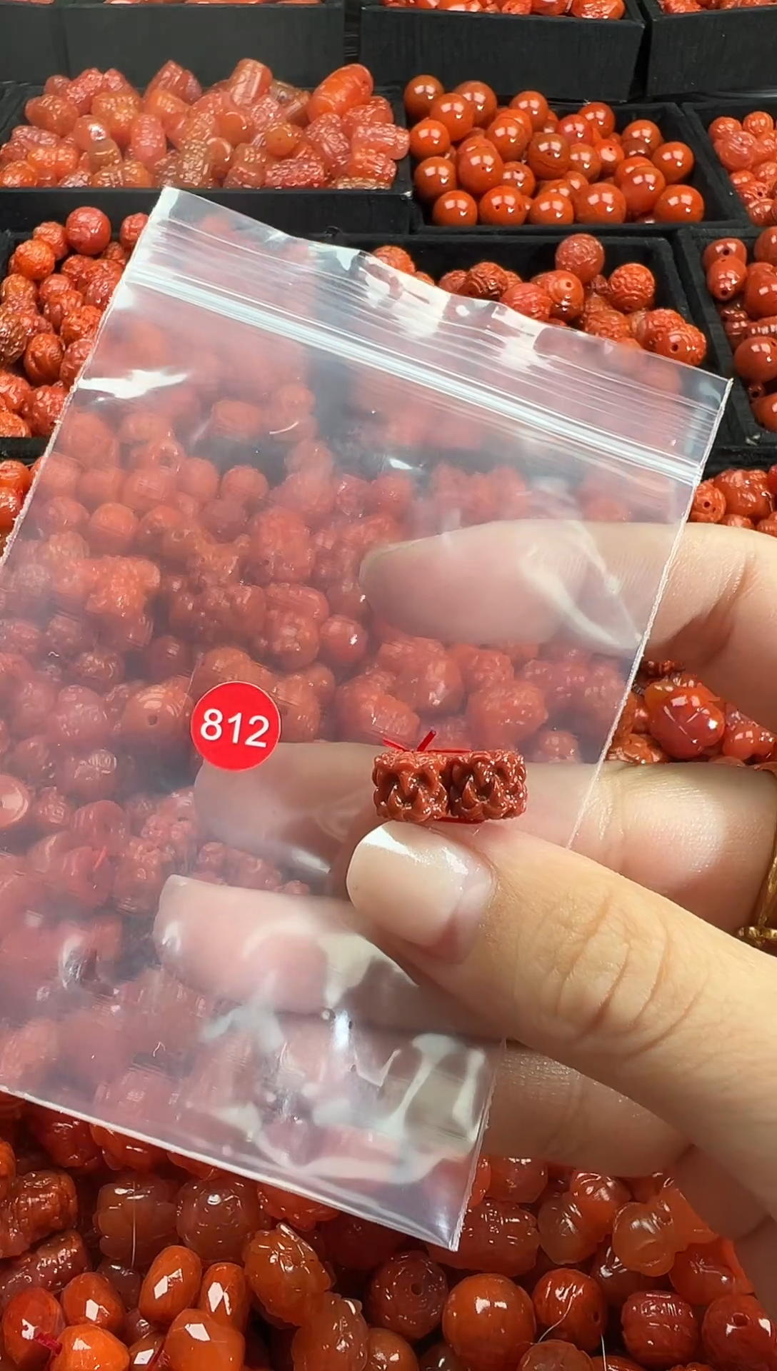 颈饰未镶嵌南红玛瑙1