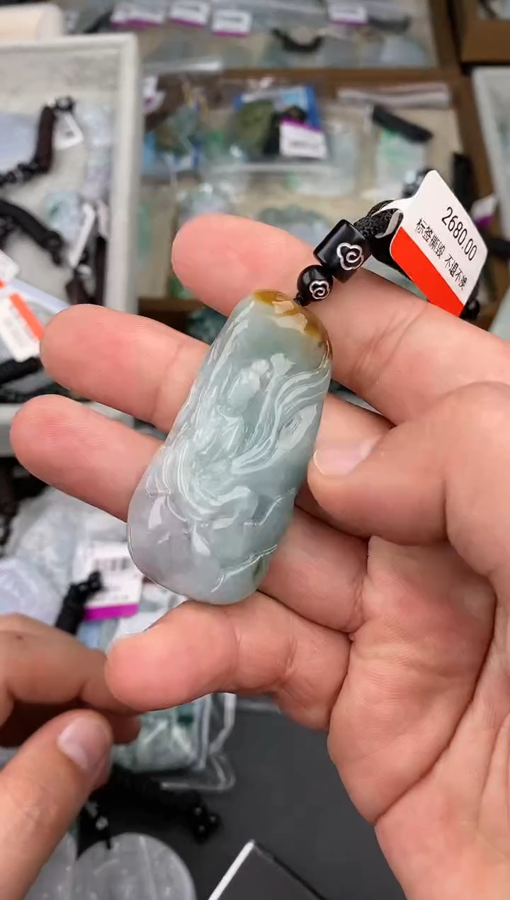 【闪购商品】翡翠颈饰未镶嵌   天然翡翠，一物一图