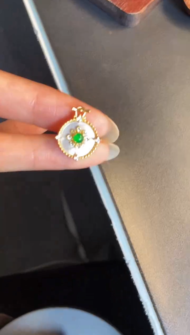 吊坠(不含链)银S925镶嵌翡翠1