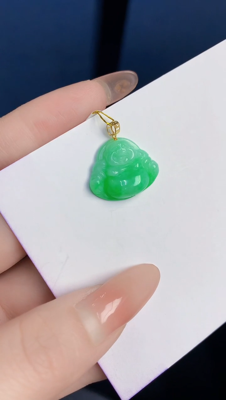 颈饰18K金镶嵌翡翠缅甸天然翡翠A货