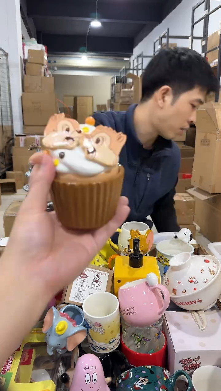 瓷片奇奇蒂蒂蛋糕收纳罐