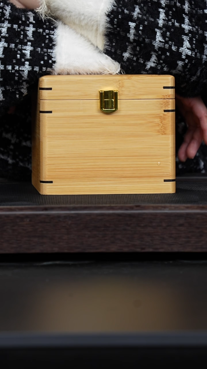 【闪购商品】紫砂茶壶老宕口黄金段盒子