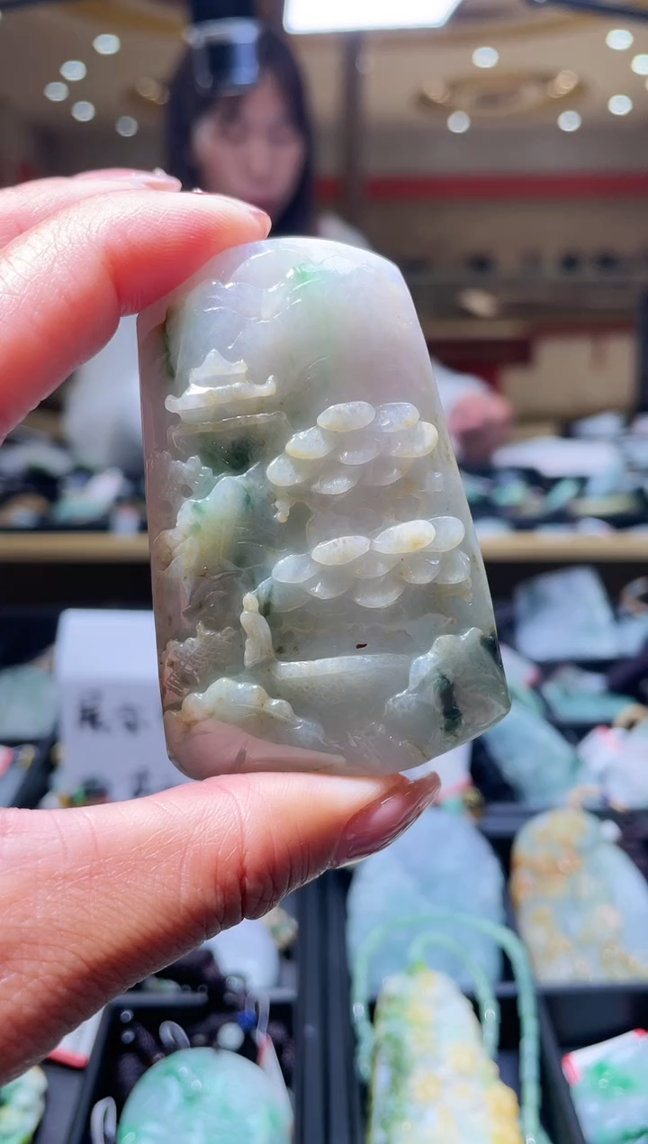 【闪购商品】翡翠颈饰未镶嵌天然缅甸翡翠A货