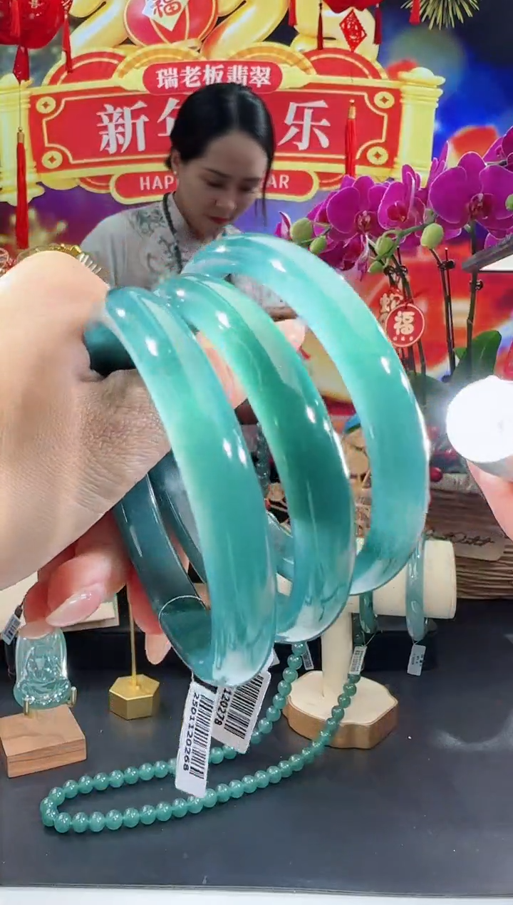 【闪购商品】定制翡翠手镯正圈未镶嵌圈口可选多样性发一