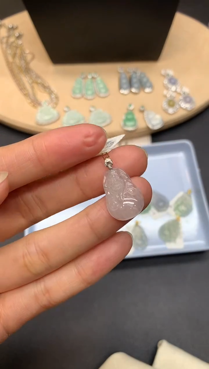 【闪购商品】翡翠吊坠(不含链)18K金镶嵌财神爷【无服务费】