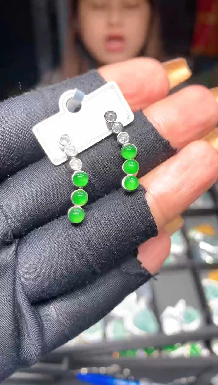 【闪购商品】定制翡翠未镶嵌47定制翡翠-多样性发货（发其一）