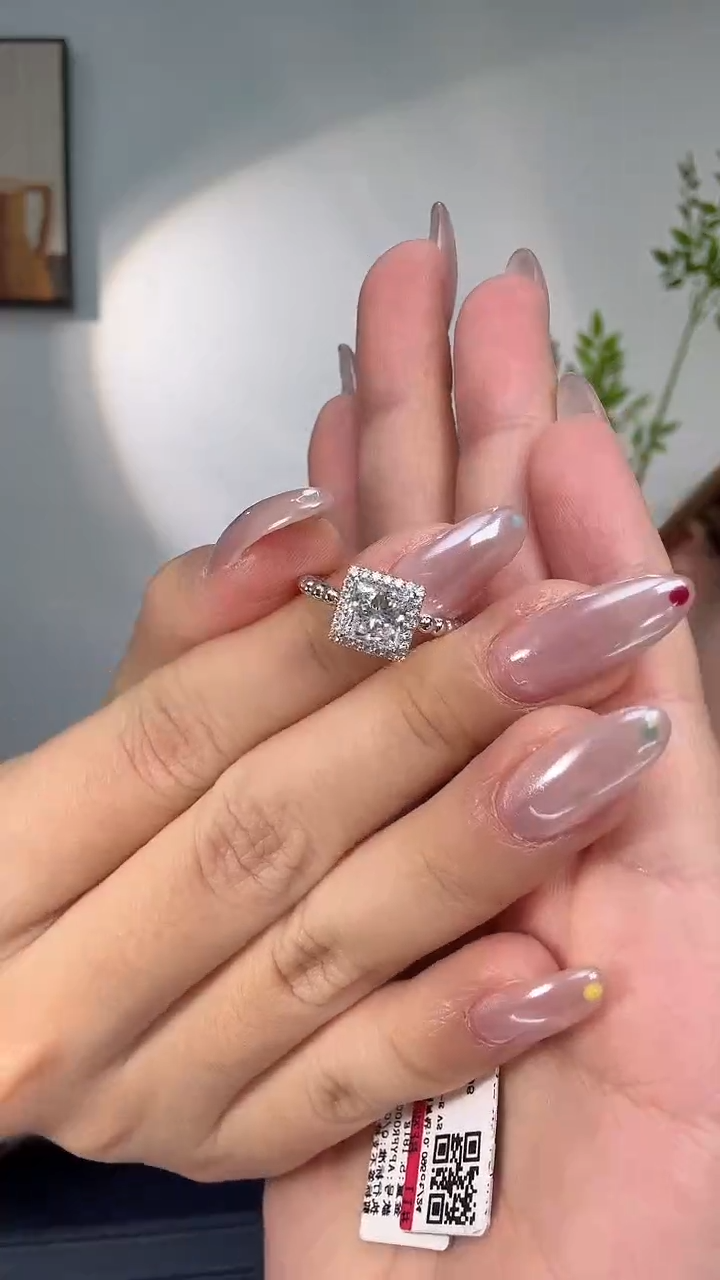 铂Pt950镶嵌实验室培育钻石pt950方钻戒指1ct