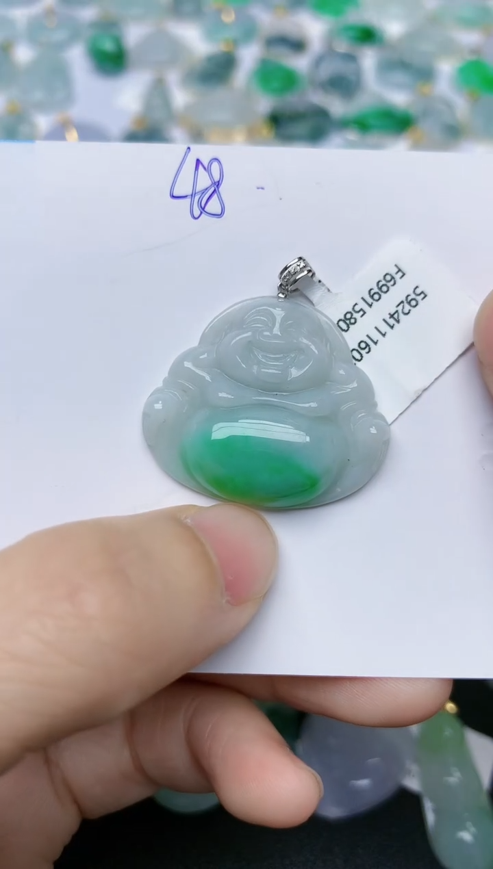 【闪购商品】翡翠颈饰18K金镶嵌天然翡翠A货    