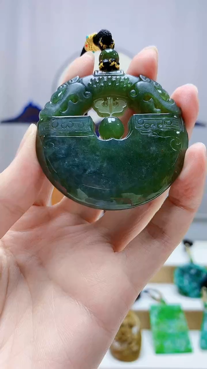 未镶嵌定制翡翠4898zm-毛货挂件108