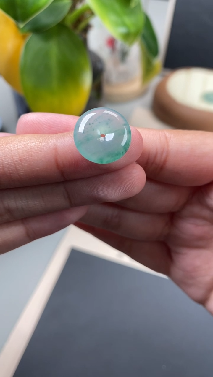 【闪购商品】翡翠颈饰未镶嵌翡翠冰晴平安扣