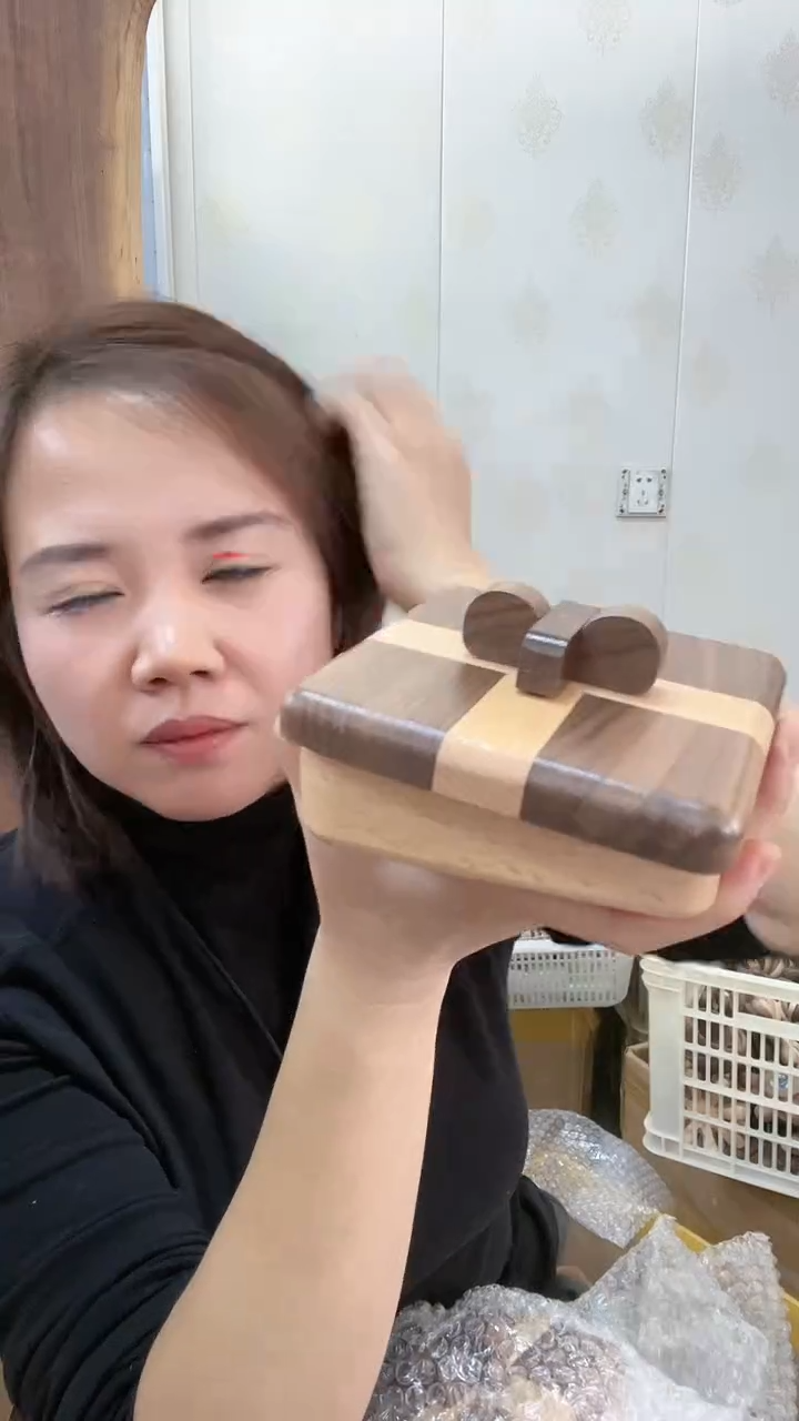 木礼物木盒子（瑕疵）
