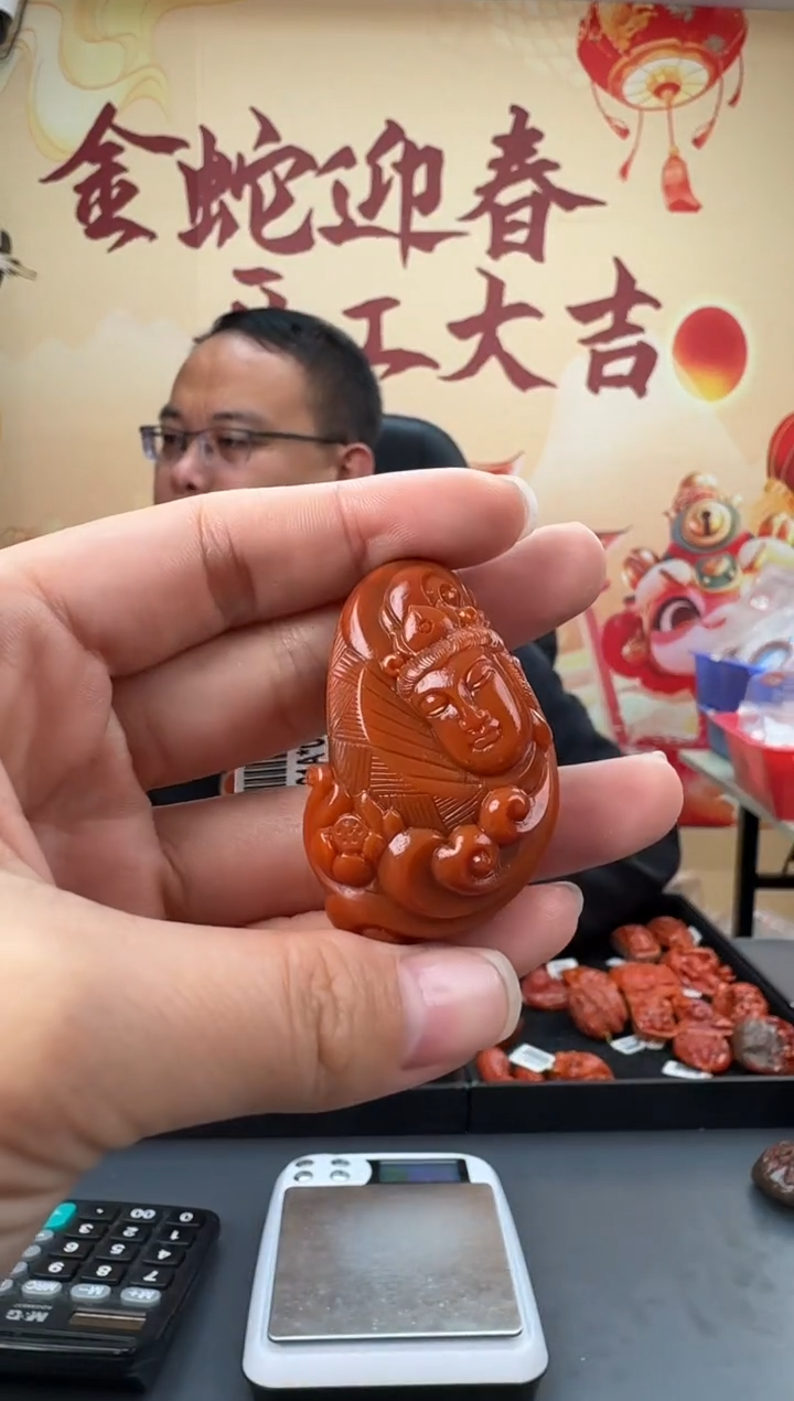 【闪购商品】南红玛瑙雕刻未镶嵌121ZB0208产品一个