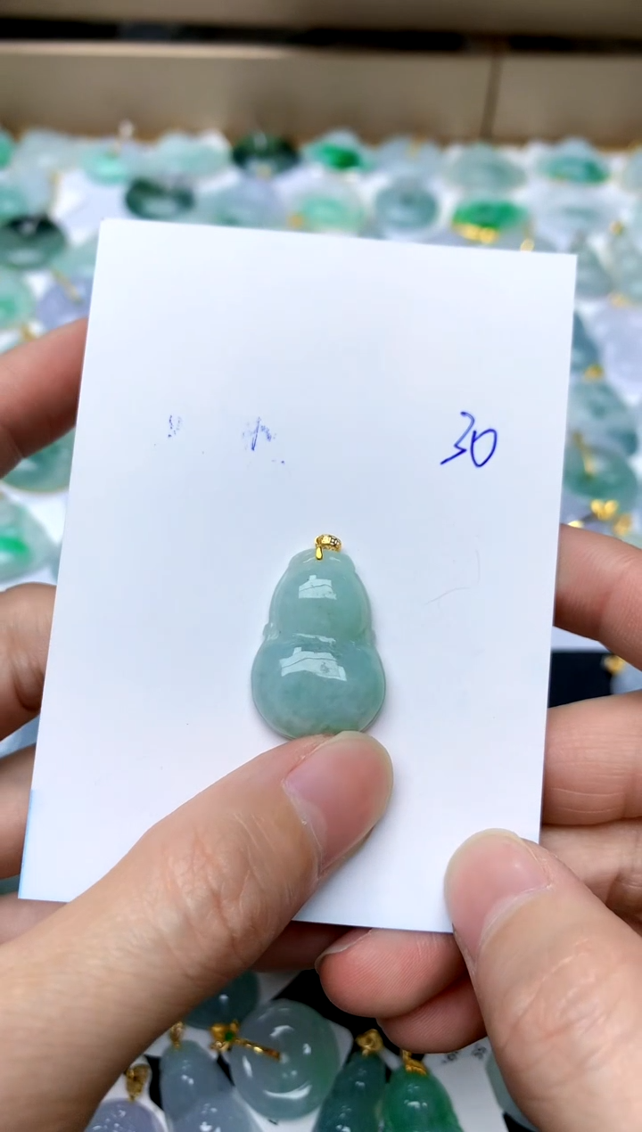 【闪购商品】翡翠颈饰18K金镶嵌30天然A货翡翠