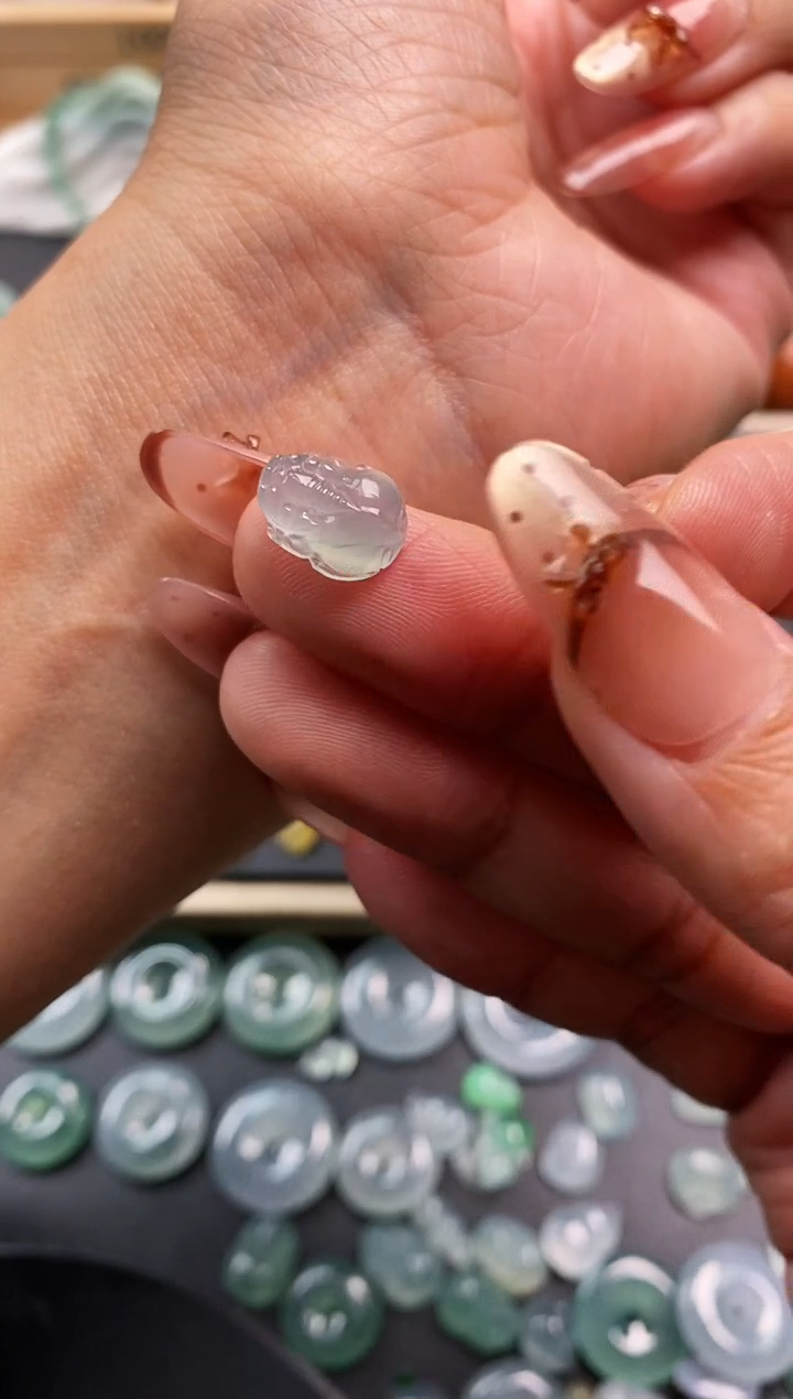 裸石翡翠福利品 貔貅 199