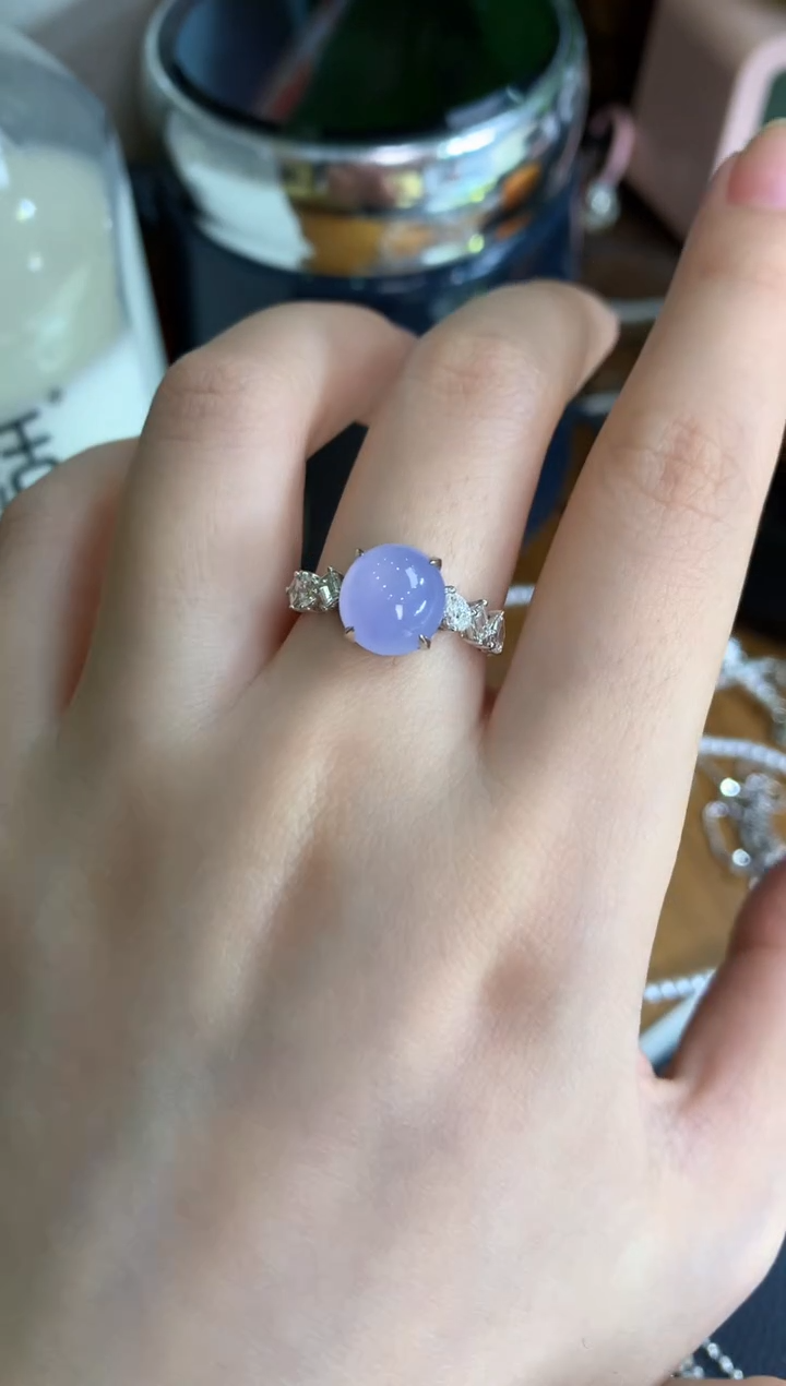 18K金镶嵌戒指翡翠紫蛋戒指