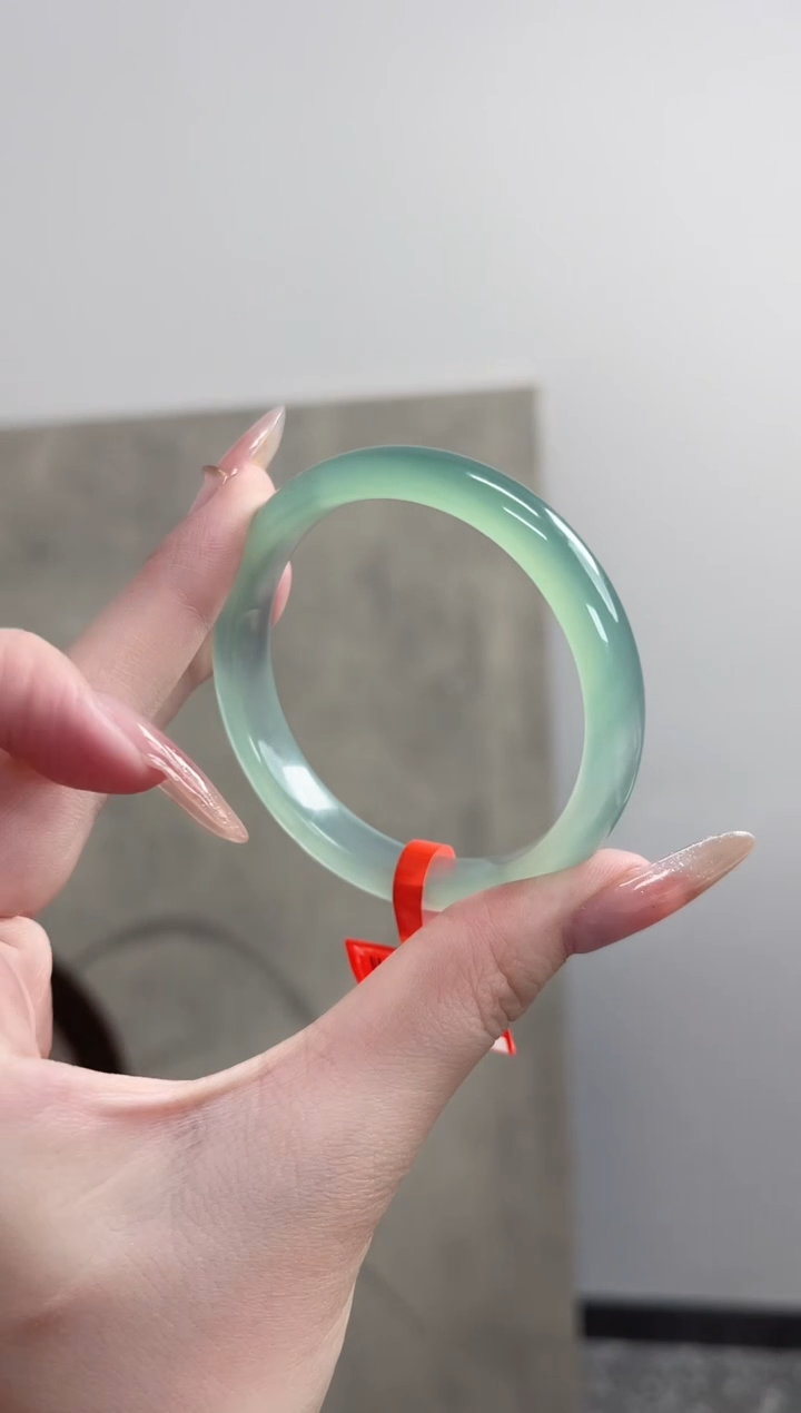 【闪购商品】玛瑙/玉髓手镯未镶嵌53-54圈 需要包容