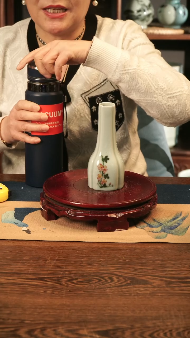 【闪购商品】釉中彩 直口瓶（花