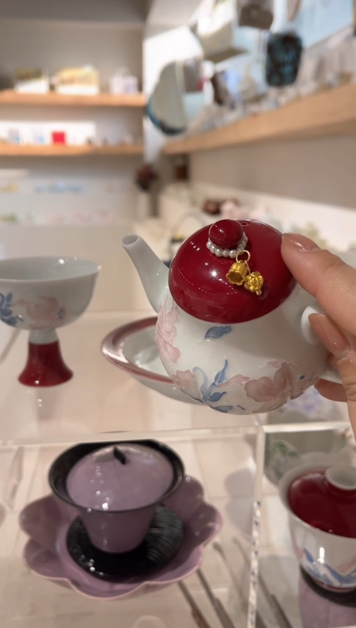 【闪购商品】泡茶壶+提溜 哈哈哈