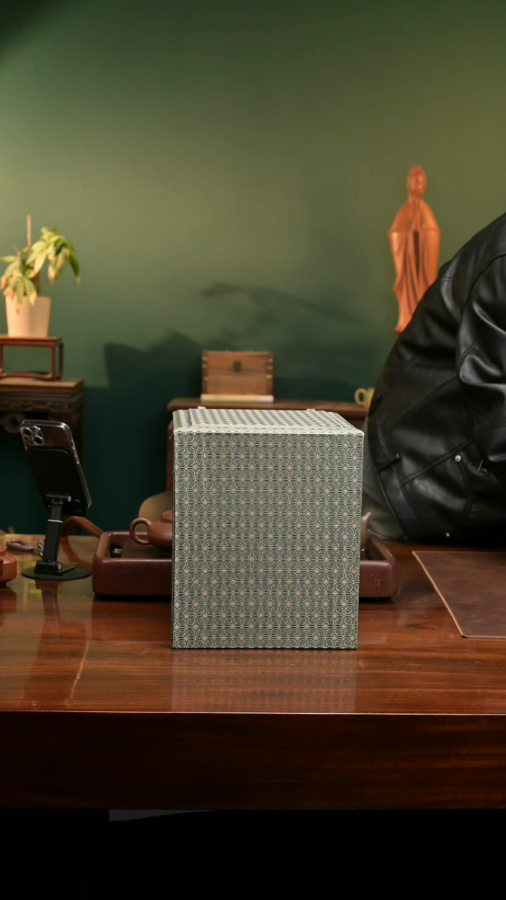 【闪购商品】紫砂茶壶底槽青筋纹器200cc