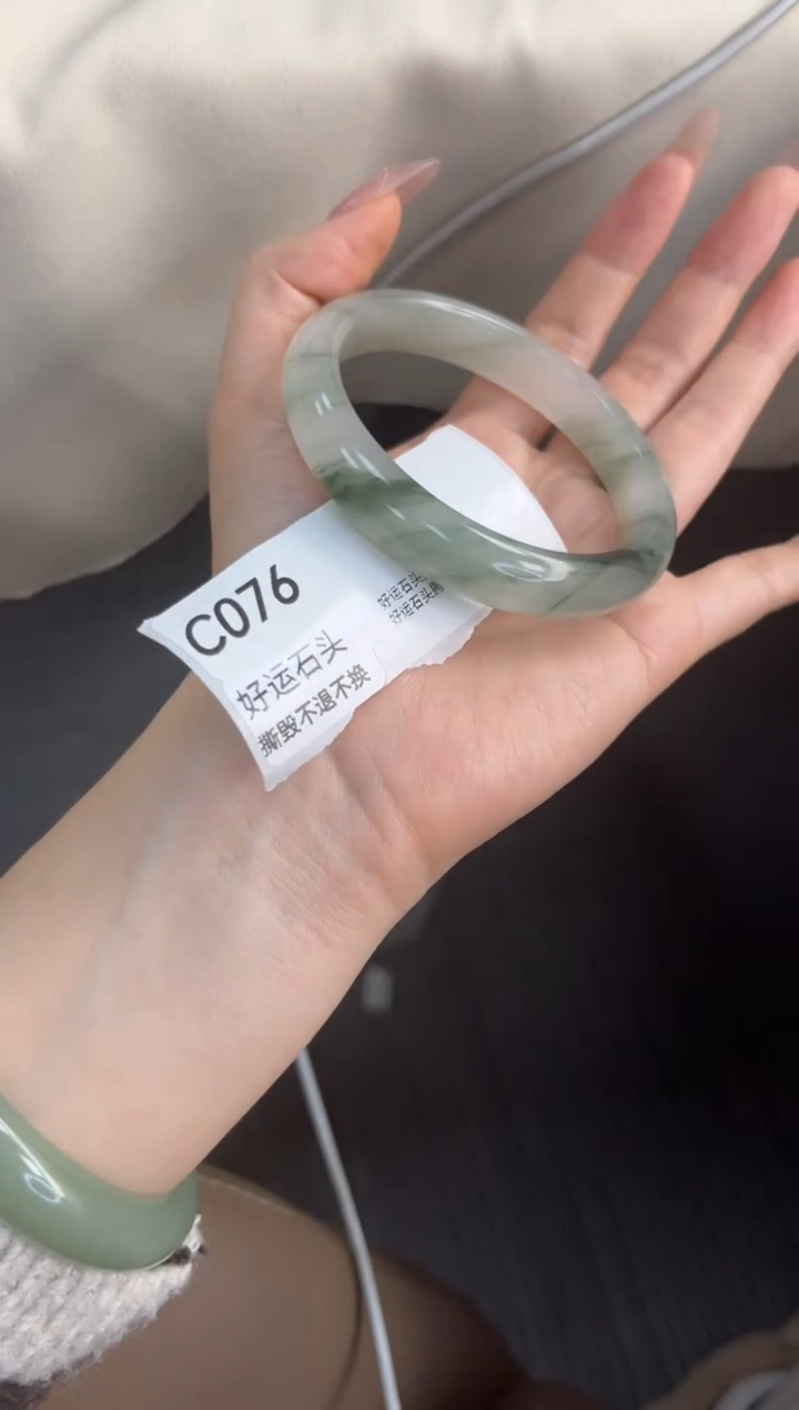 未镶嵌手镯石英质玉福利076