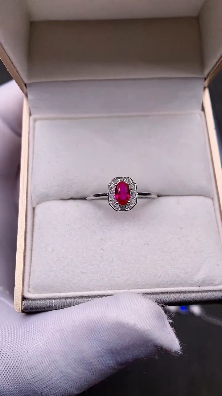 【闪购商品】红宝石戒指银S925镶嵌.....