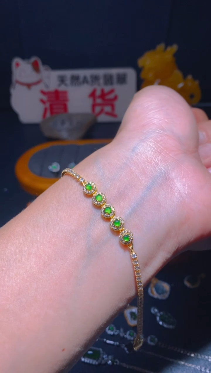 【闪购商品】翡翠耳饰未镶嵌翡翠