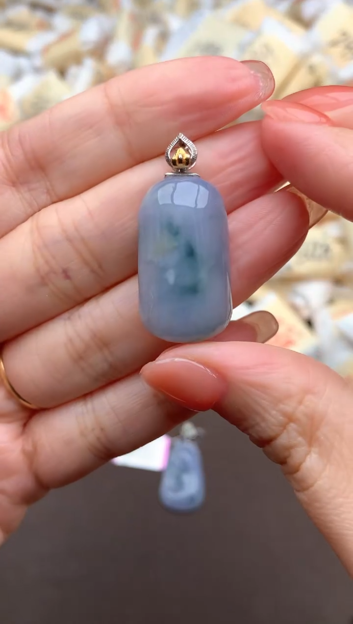 【闪购商品】翡翠挂件18K金镶嵌一