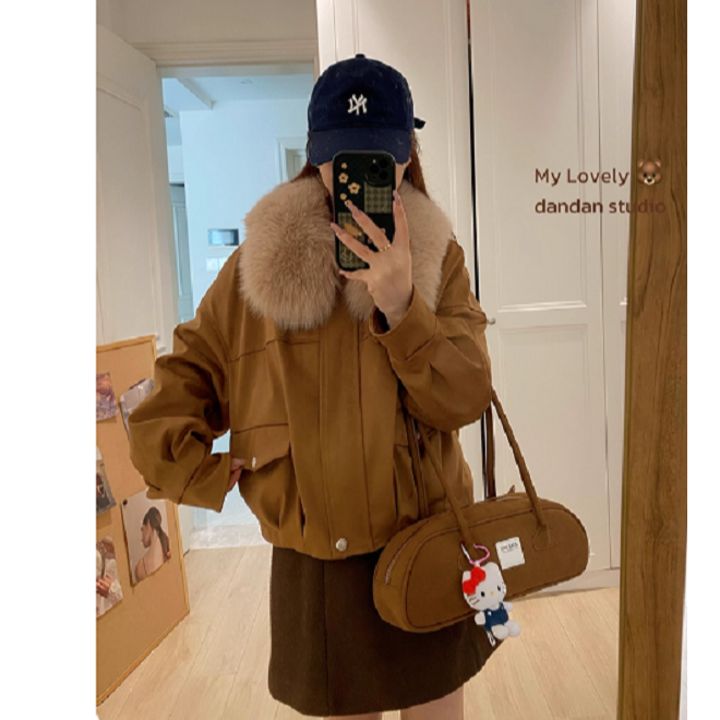 法式气质时尚毛领短款夹棉外套女2025冬季新款显瘦外套A611230