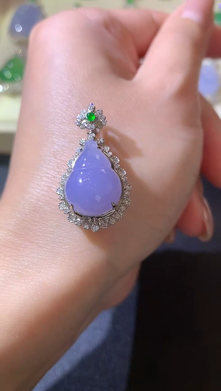 【闪购商品】翡翠吊坠(不含链)18K金镶嵌B50紫货有一定色差