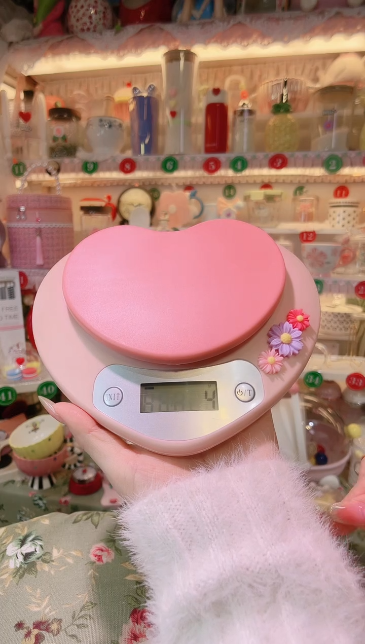 【闪购商品】摆件爱心克度称品质好，发货快，放心拍