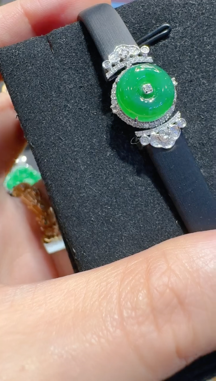 18K金镶嵌手链翡翠多样性团购发一件