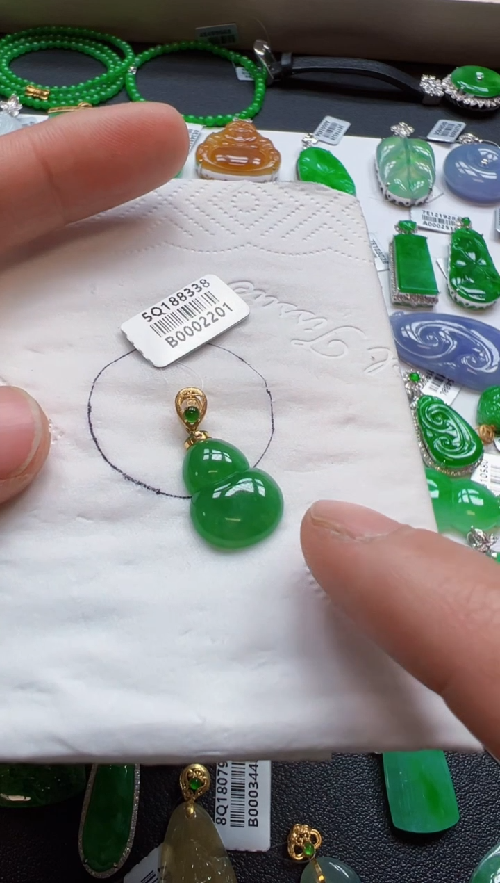 【闪购商品】定制翡翠18K金镶嵌1300元