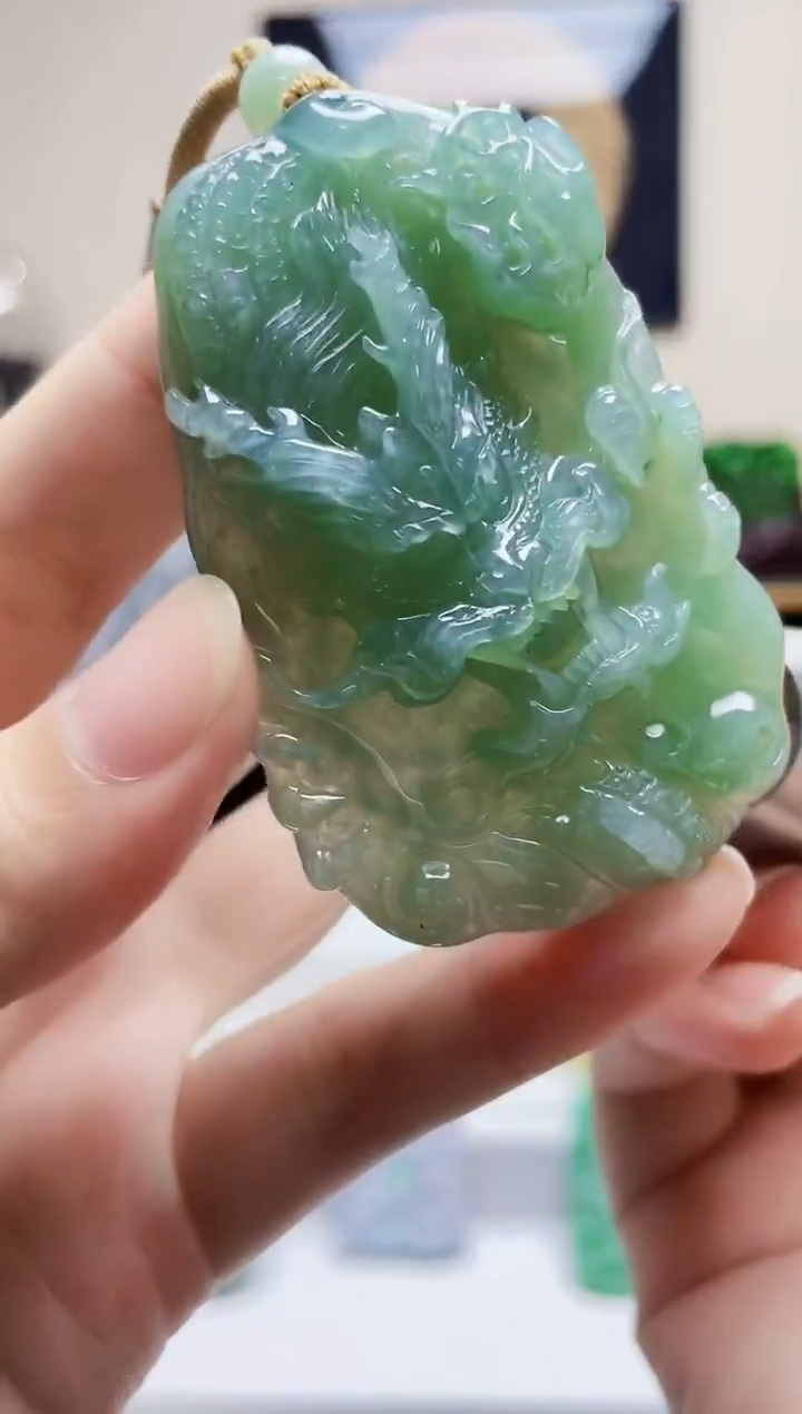 未镶嵌定制翡翠吊坠92