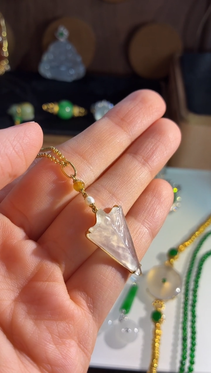 吊坠(不含链)18K金镶嵌翡翠吊坠