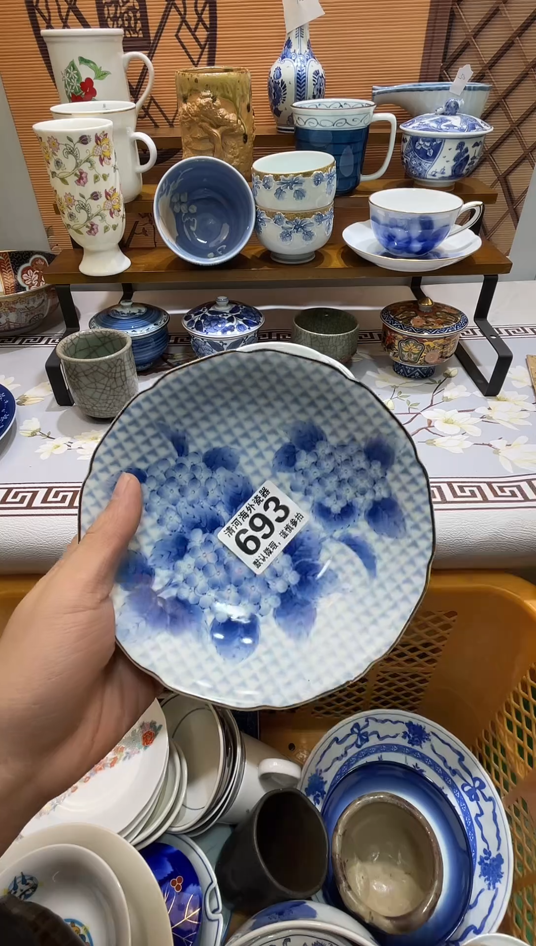 摆件M****_瓷片瓷片瓷片